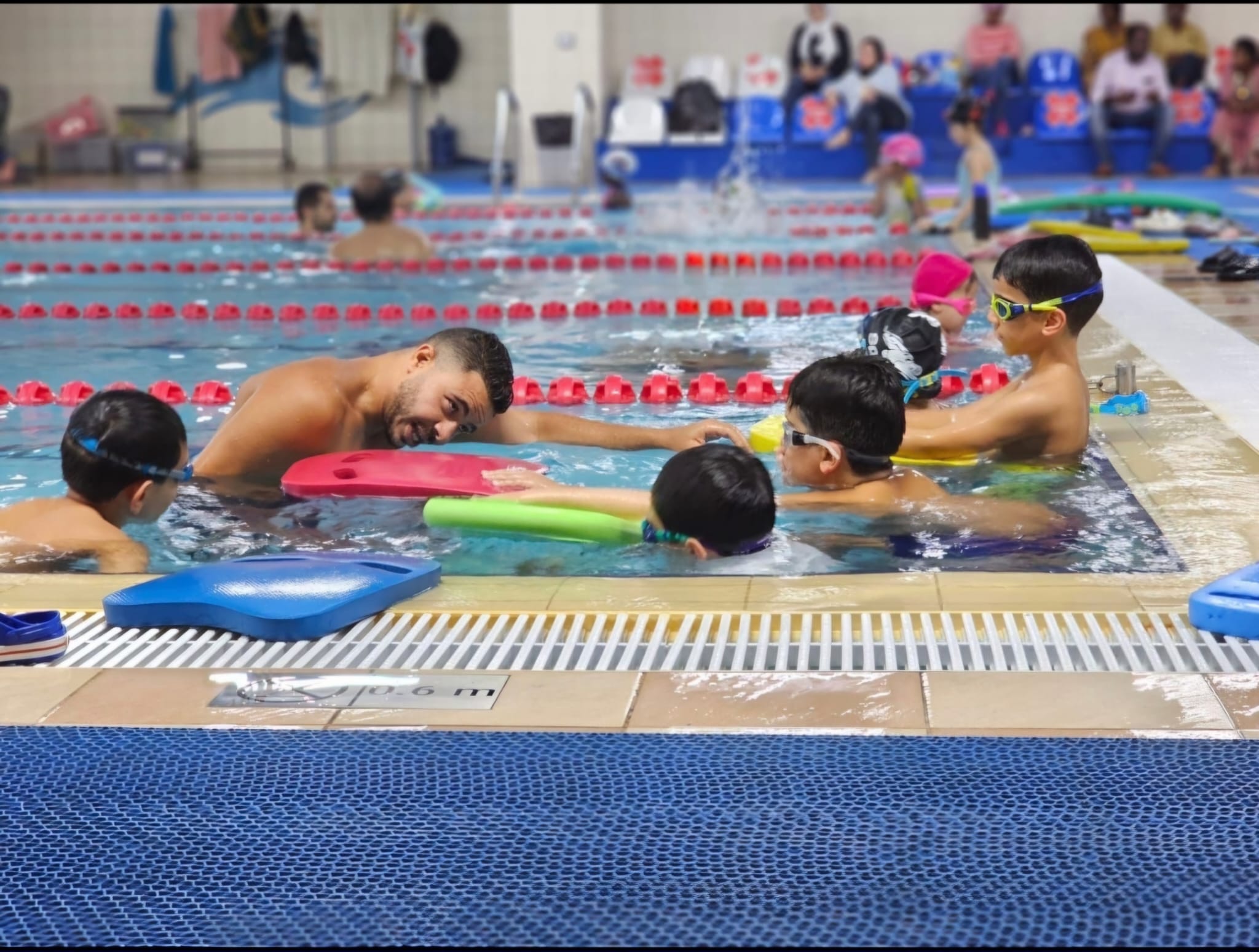 Adults swimming class in Abu Dhabi