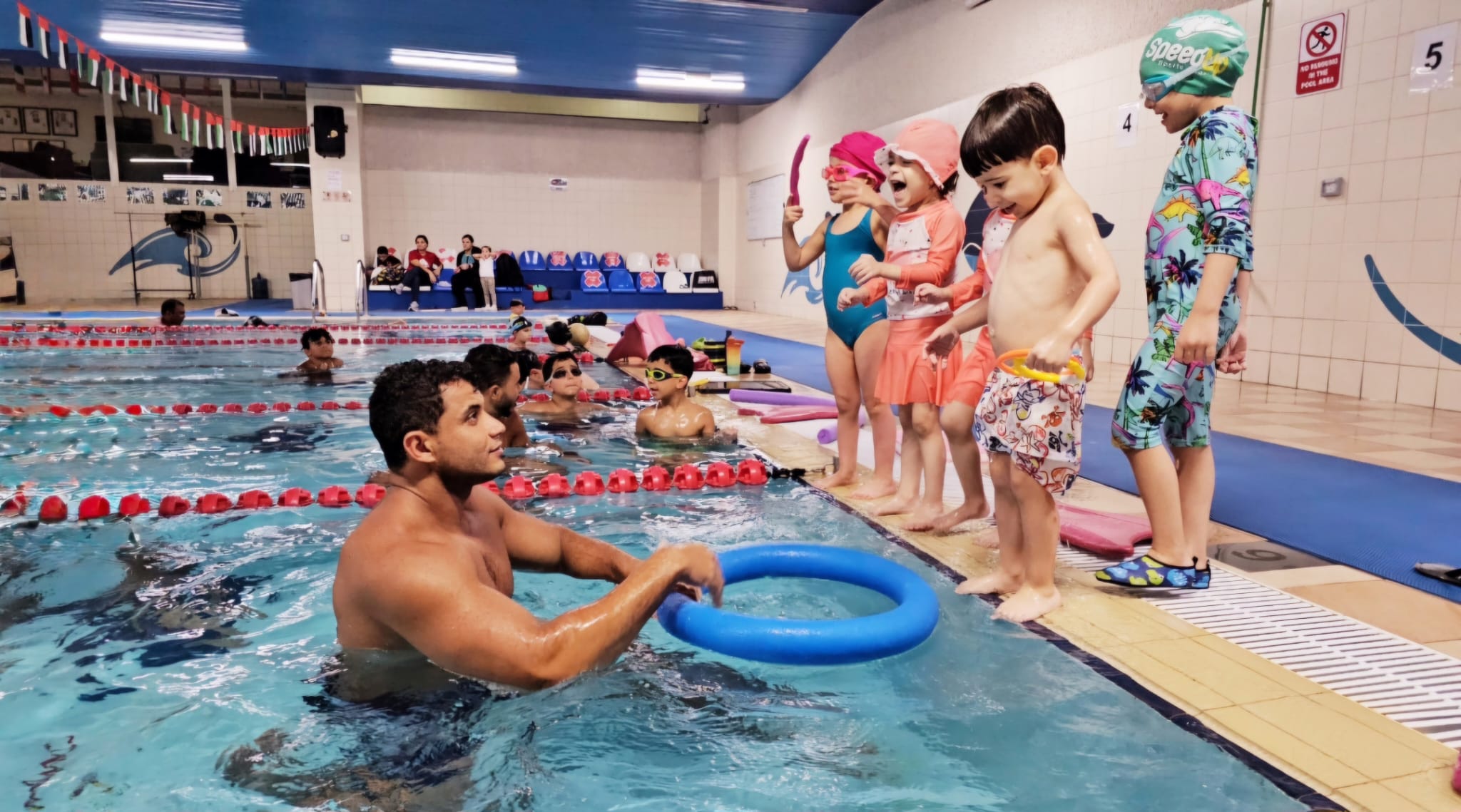 Kids swimming class in Abu Dhabi